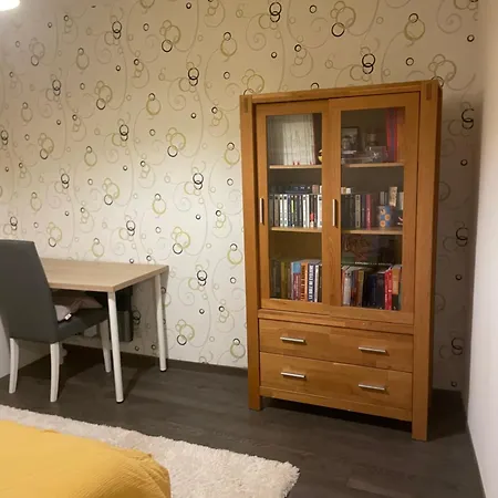 Invididuelle 2 Kwatera prywatna Millau